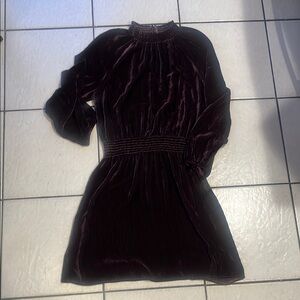 Elegant Velvet Dress in Deep Purple